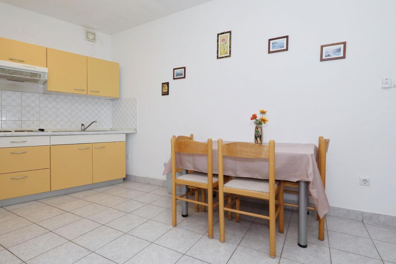 Apartment Alexa ตูรันญ์ ภายนอก รูปภาพ